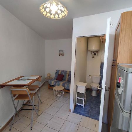 Cueva Apartment Арл Екстериор снимка