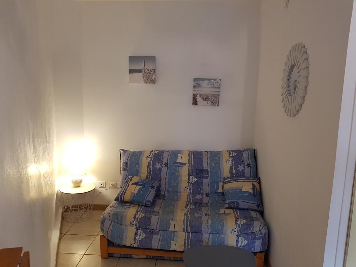 Cueva Apartment Арл Екстериор снимка