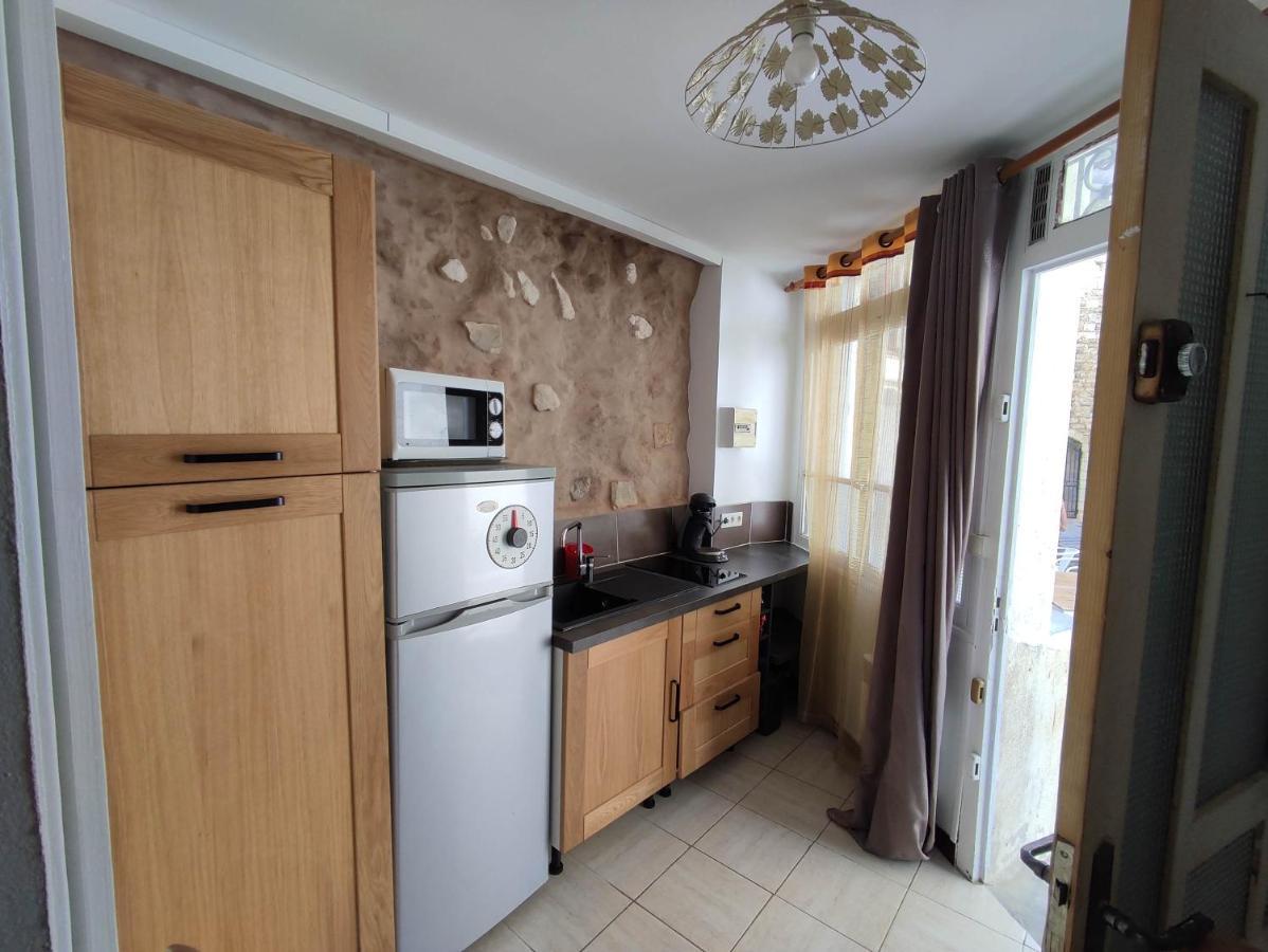 Cueva Apartment Арл Екстериор снимка